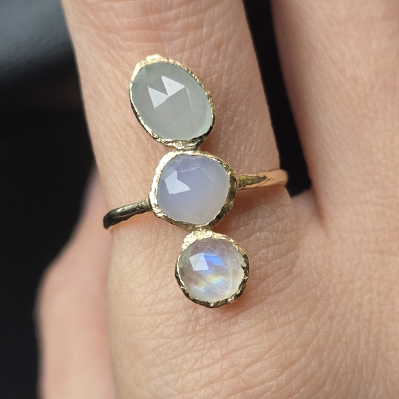 Misa Los Angeles Jewelry - MISA 14k Gold Three Stone Ring